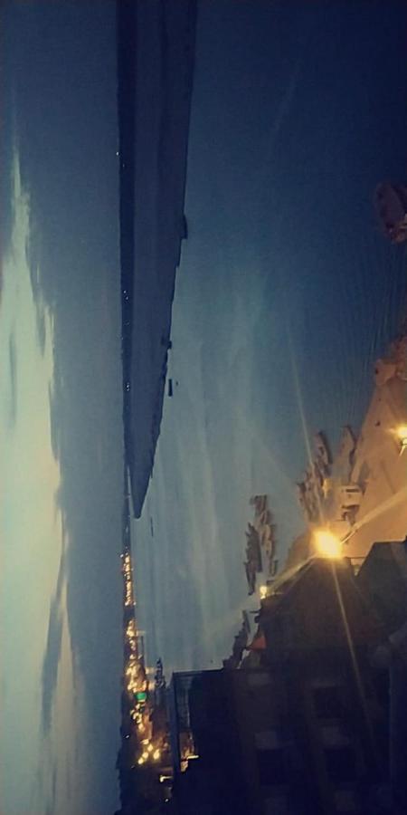 Shiva Ganges View Guest House فاراناسي المظهر الخارجي الصورة