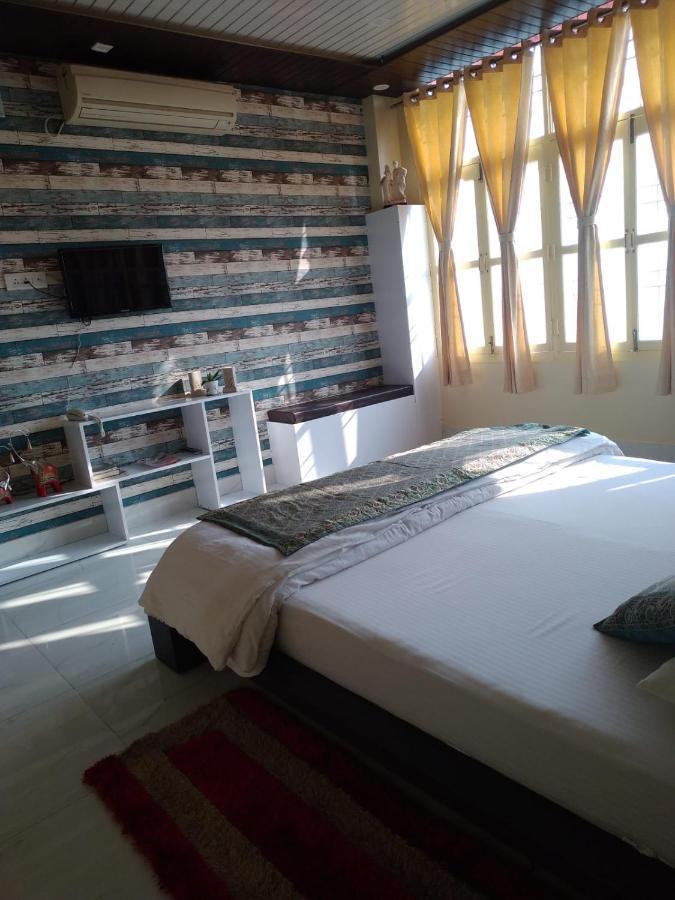 Shiva Ganges View Guest House فاراناسي المظهر الخارجي الصورة