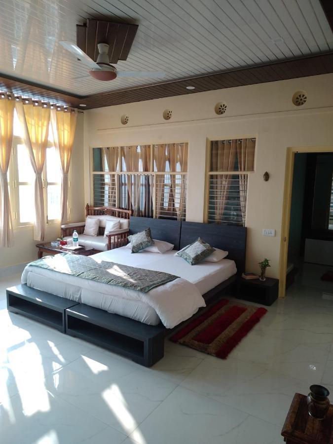 Shiva Ganges View Guest House فاراناسي المظهر الخارجي الصورة